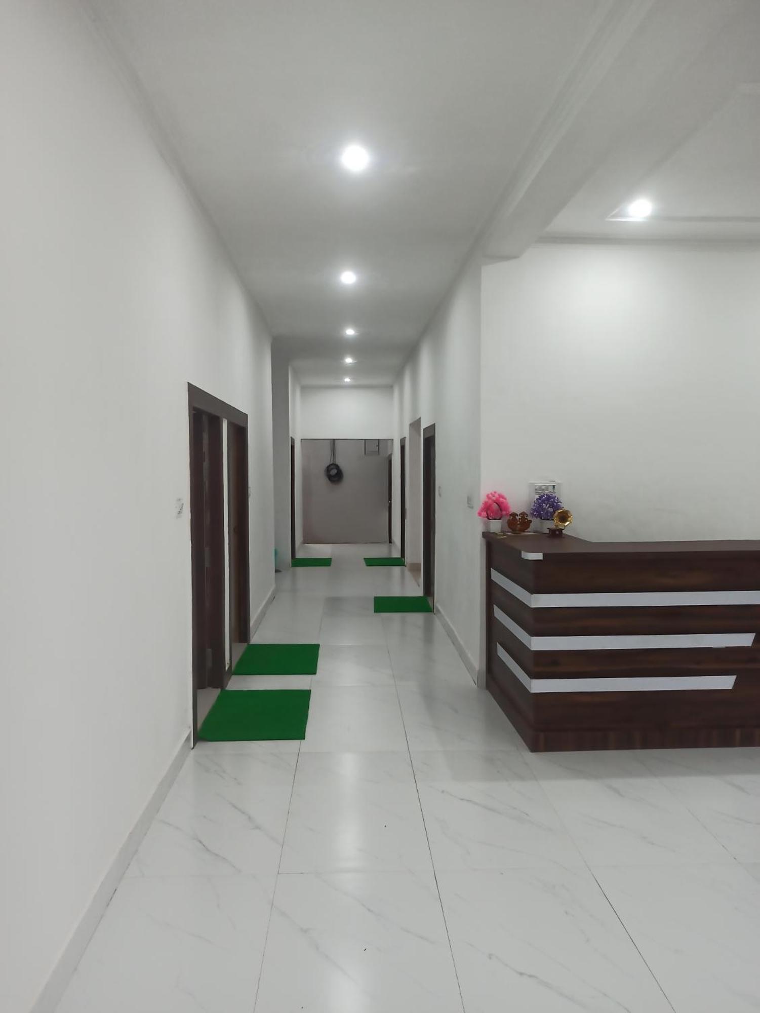 Abhiram Homestay Κχατζουράχο Εξωτερικό φωτογραφία