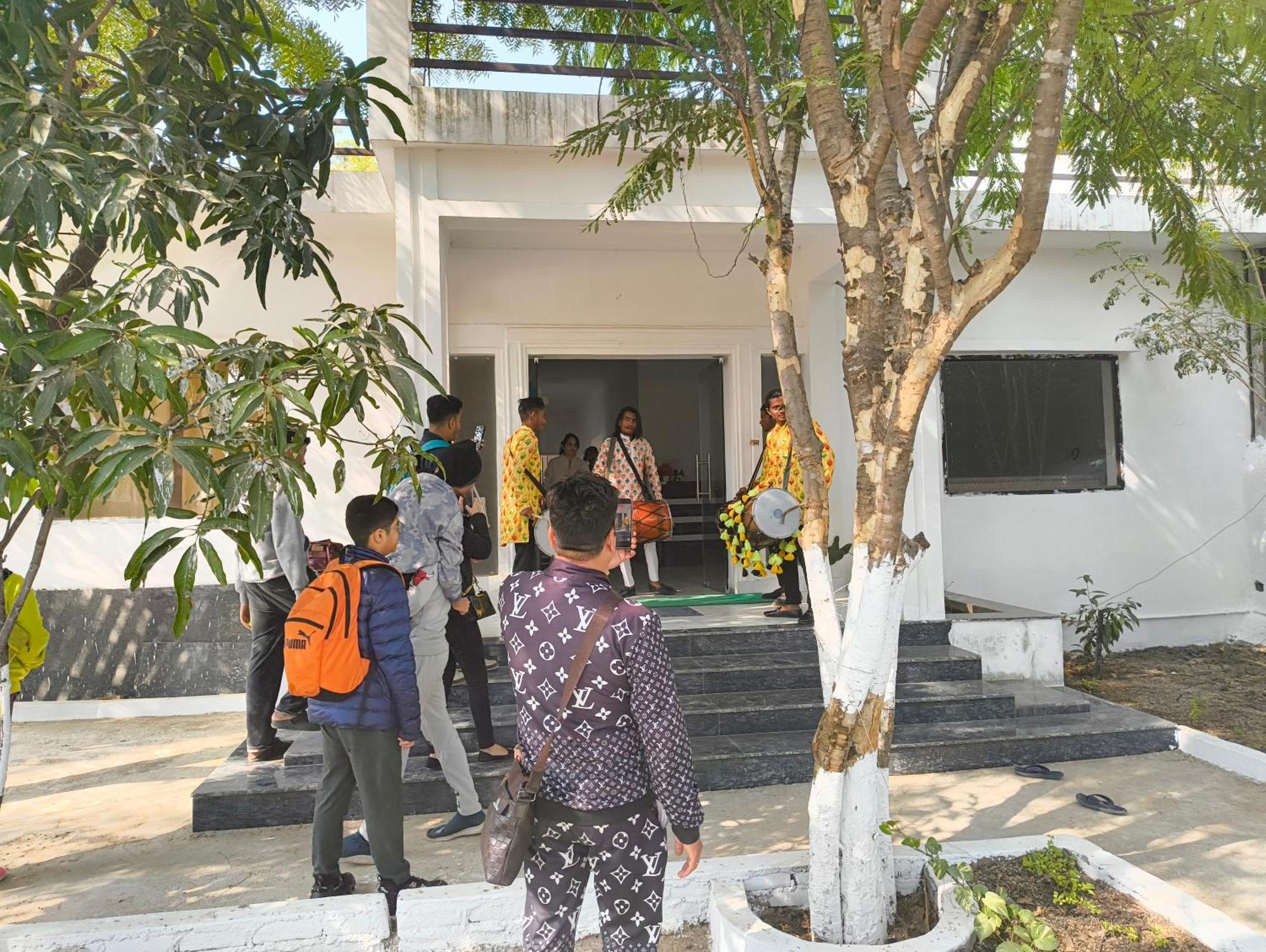 Abhiram Homestay Κχατζουράχο Εξωτερικό φωτογραφία